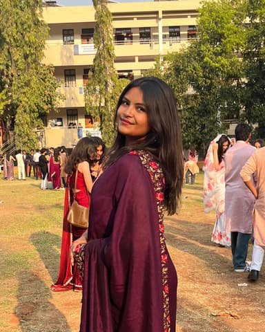 Payal Bhavsar image